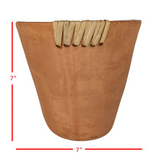 Load image into Gallery viewer, Mesa Terracotta Planter